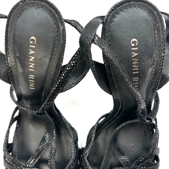 Gianni Bini Black Strappy Shiny Reptile-skin-like Pattern Sized 7M - Picture 5 of 6